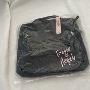 New Victoria’s Secret Hanging Jewelry Makeup Case